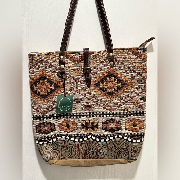 Myra Bag Tote Canvas and Leather Shoulder Strap Zipped Bag - NWT - Picture 2 of 16